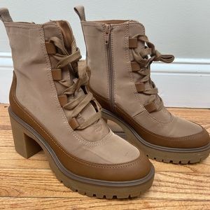 Memory foam , worn once.